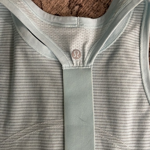 Lululemon Light Blue Swiftly Tech Tank - Picture 5 of 6